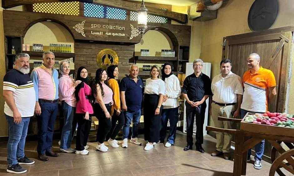 “وطن الانسان” طرابلس، ينشر التوعية بين الشباب على أهمية الصناعات الوطنية
