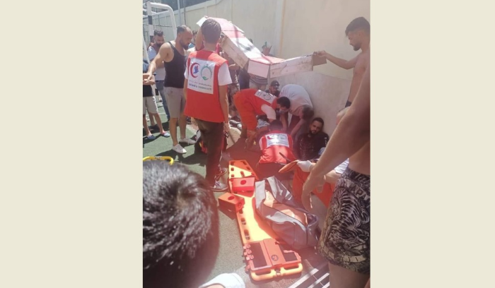 جريحان في دير عمار ـ المنية بعد سقوطهما عن سقالة بناء