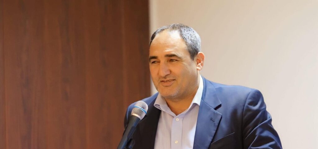 غزالة: نعم لقرار الحرب والسلم بيد الدولة.. ولكن ماذا عن القرارات الاقتصادية؟