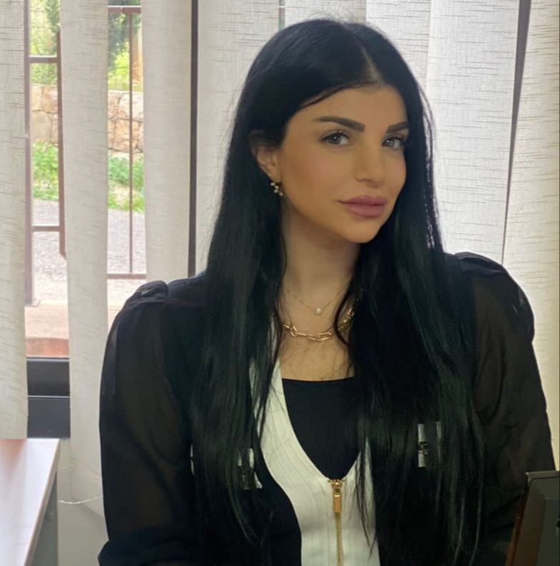 سراديب الزمن \ أمل هواري