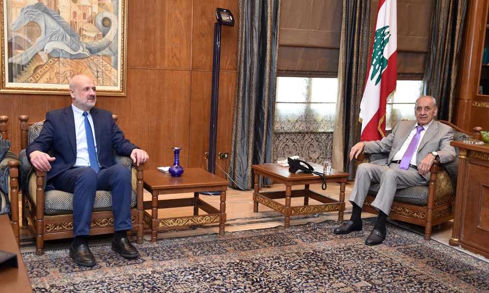 بري بحث مع مولوي في المستجدات الأمنية