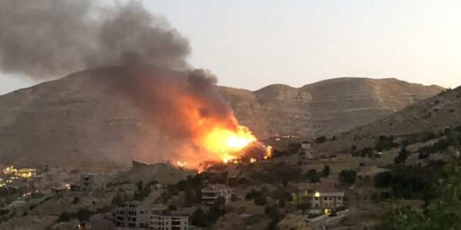 بالفيديو: حريق هائل بمطعم شهير في فاريا