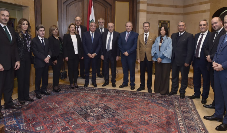 بري التقى نقابة المحامين : الظرف الراهن يلزم الجميع تحمل المسؤولية