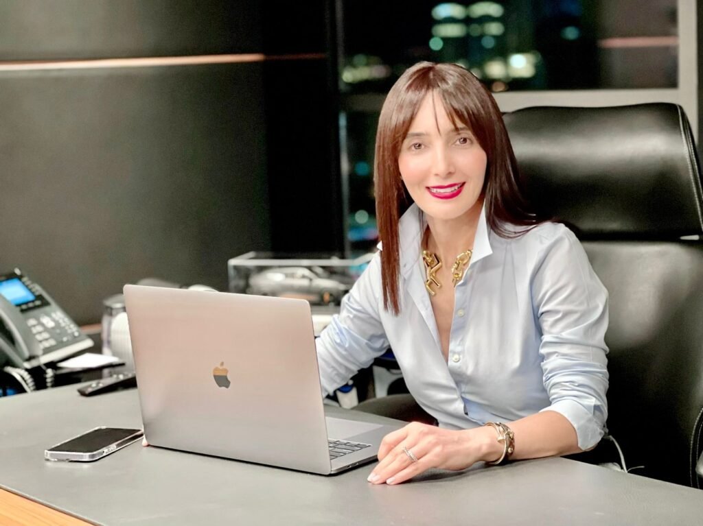 المهندسة جميلة السعدوني: “جيمي” و”فيرو” رحلة في عالم التطور العقاري تنطلق من دبي