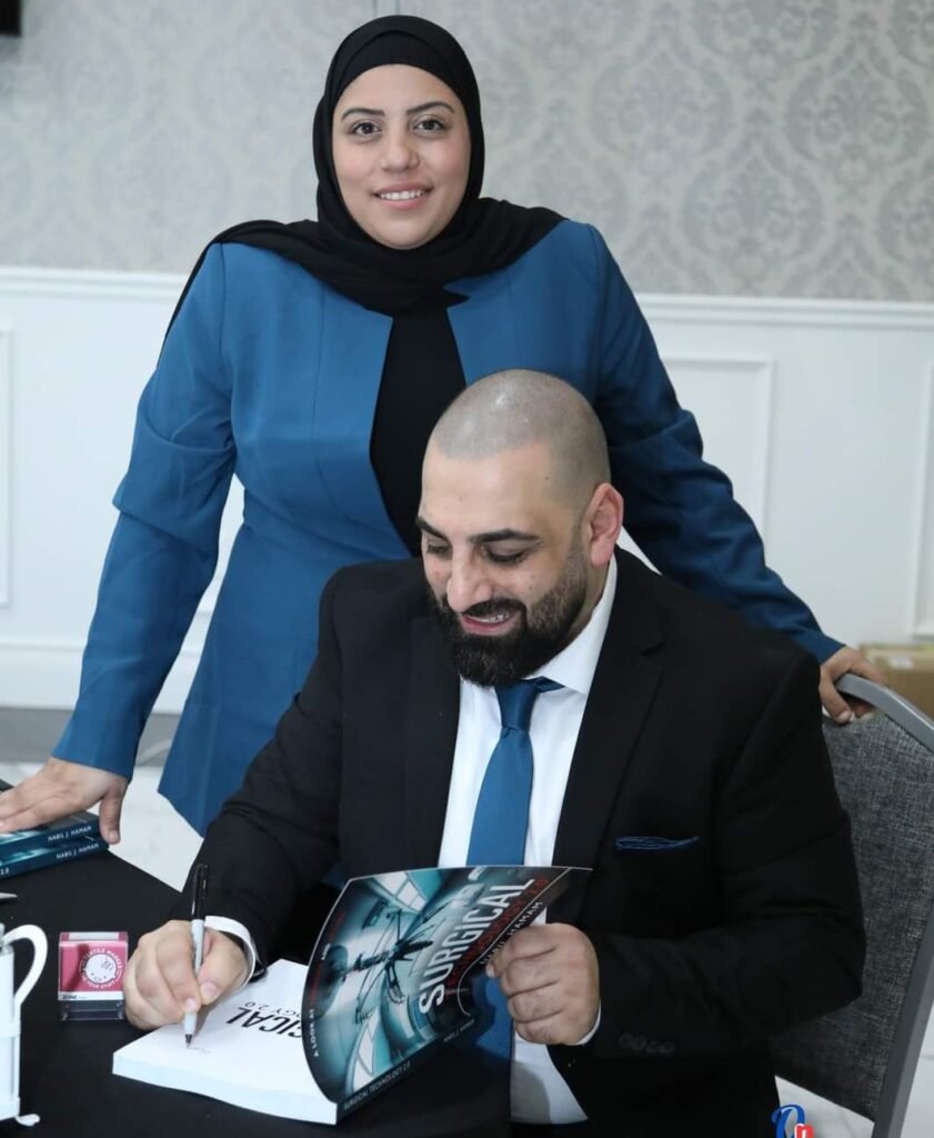 حضور حاشد في حفل توقيع كتاب Surgical Technology 2.0 للكاتب نبيل حمام في ميشغن