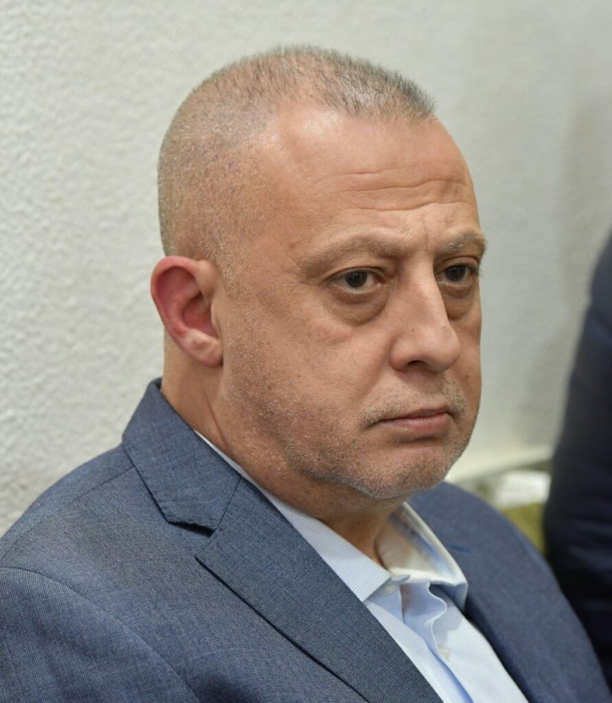 للتاريخ \ زياد الزين