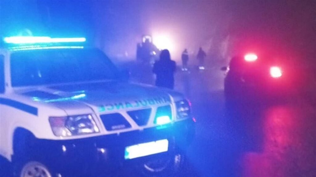 انتشال جثث الأطفال السوريين الأربعة من تحت انقاض الغرفة في حميص /مزيارة