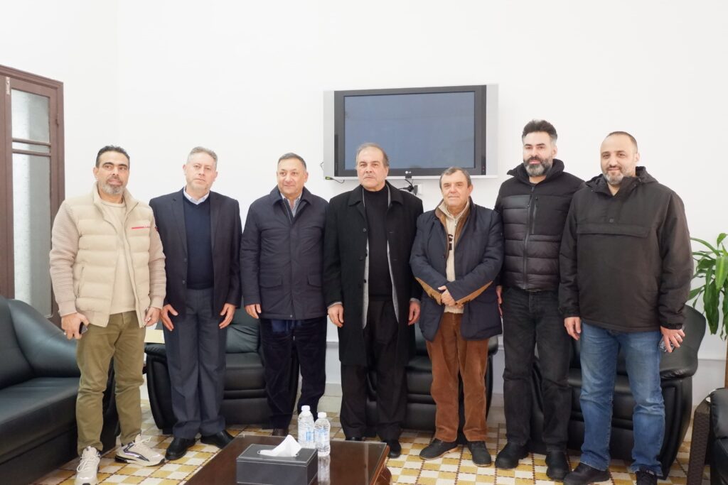 النائب ناصر جابر يستقبل وفد تجمع تجار وصناعيي والمهن الحرة في النبطية