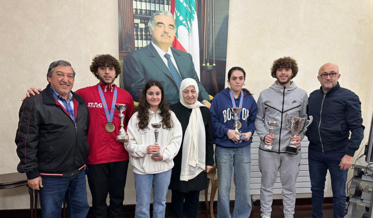 الحريري استقبلت أبطال عائلة الهبش بكرة الطاولة