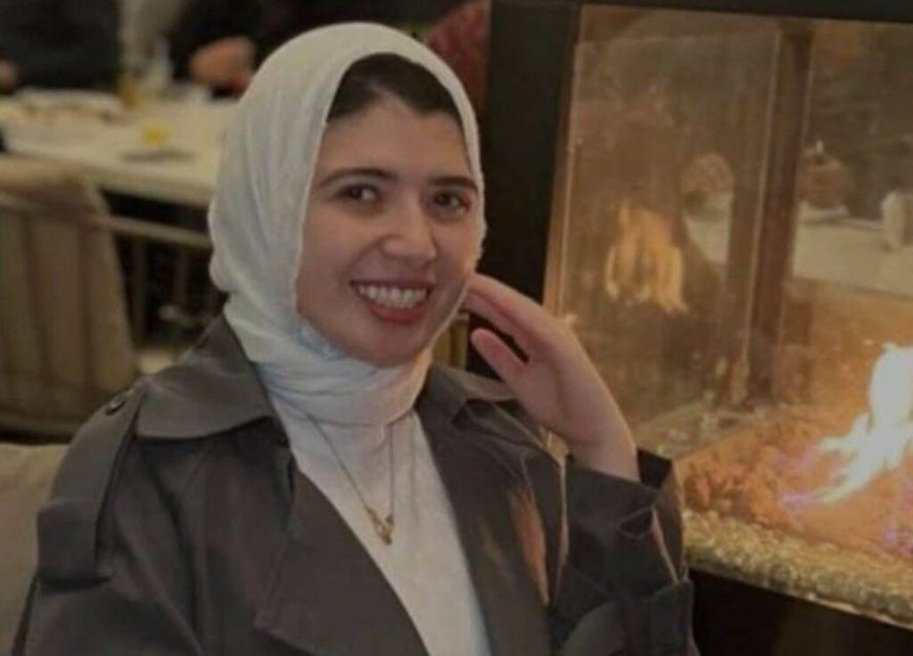 «بلوغر» مصرية تخدع ألفي سيدة وتجمع مليار جنيه