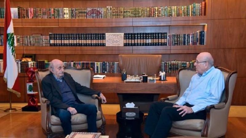 ميقاتي عرض مع جنبلاط الأوضاع في لبنان وفلسطين المحتلة