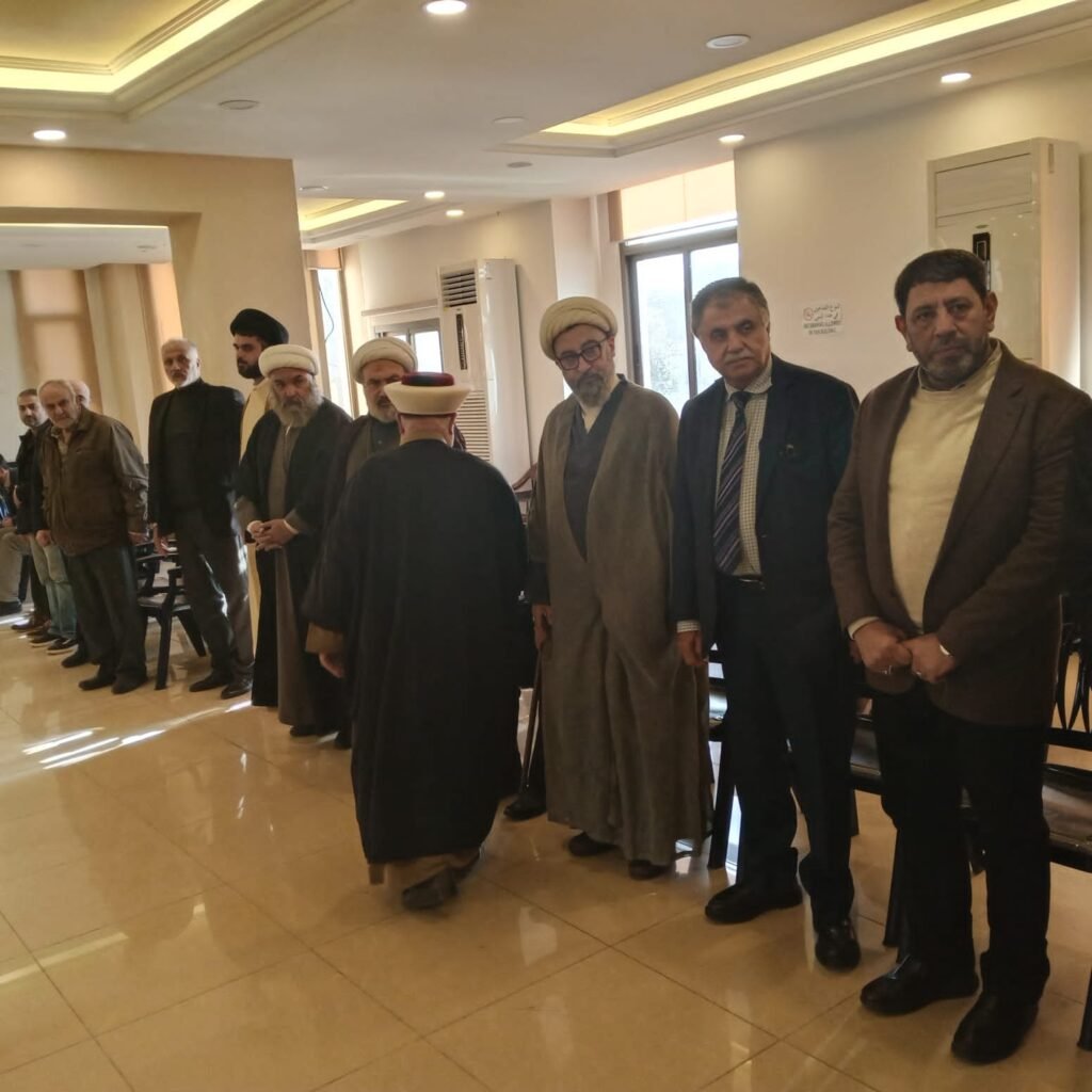 وفد من حزب الله زار بلدة شحيم معزيا بالشهيد درويش