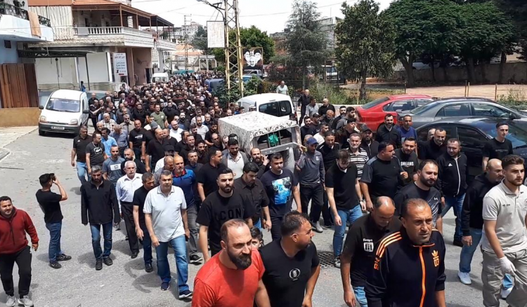 صير الغربية شيعت الشابة زينب معتوق