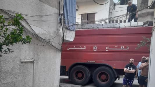 حريق في الدكوانة والدفاع المدني يخلي 13 مواطنا