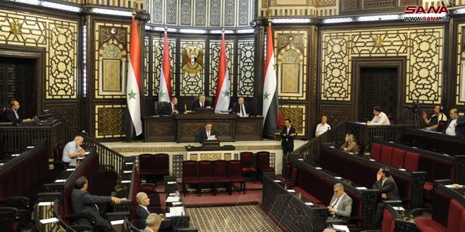 سورية| حزب البعث قرر تخفيض مستوى العضوية لـ 18 نائبا
