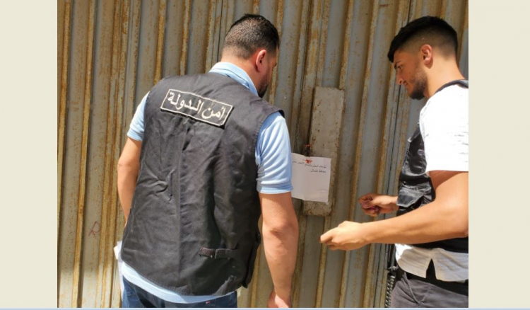 في البداوي … أمن الدولة أخلت محال من السوريين وسلمتها لأصحابها