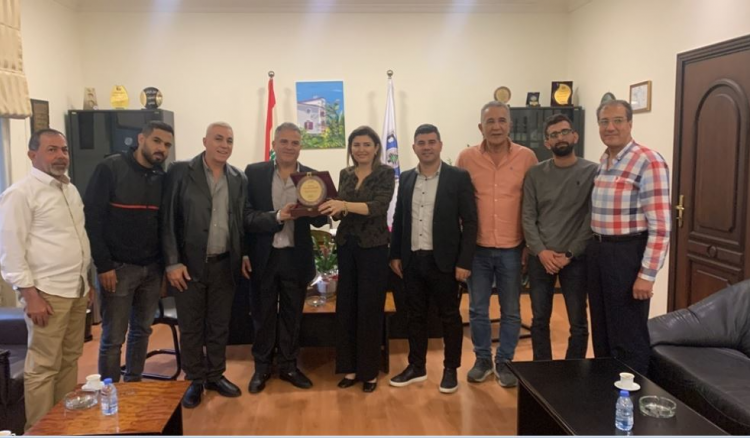 صيانة سرايا النبطية بمبادرة فردية والمحافظ الترك كرمت المتبرع