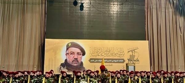 بين الإباء والآباء: شكرًا خديجة فؤاد شكر./ نادين خزعل