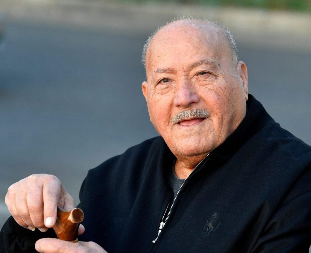 السيد محمد حمود شُكر ” ابو حكمت ” في ذمة الله