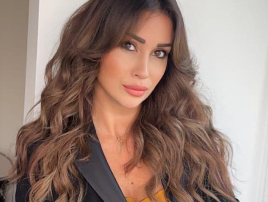 الإعلامية لارا سليمان نون تناشد وزير التربية وأمين عام المدارس الكاثوليكية … شي مرة اعملوا قرار استثنائي