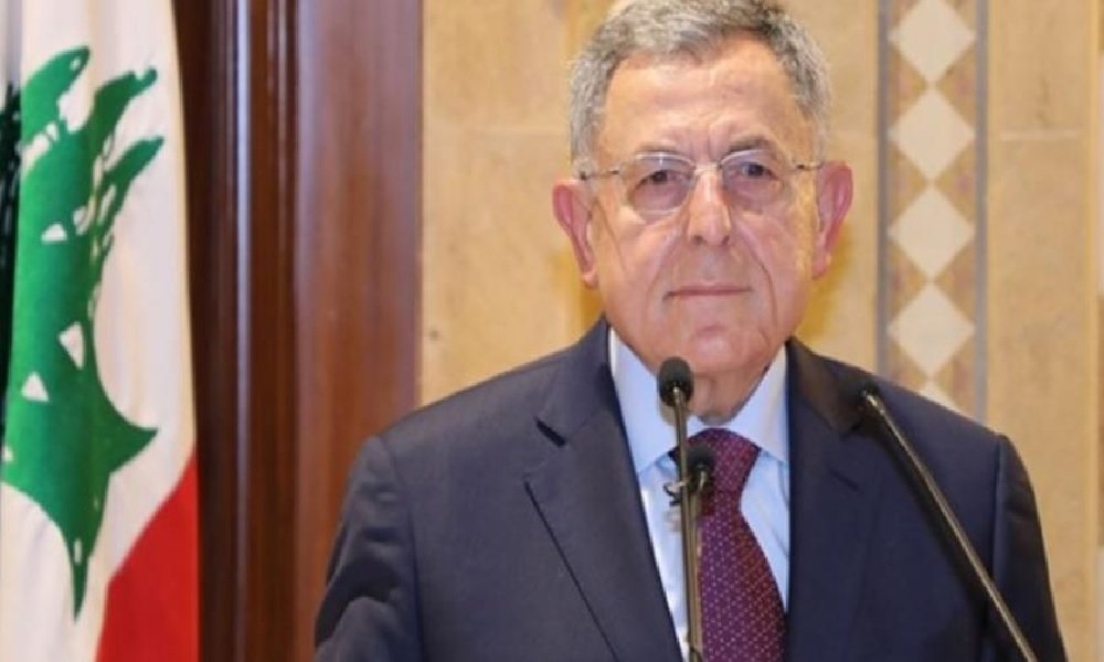 السنيورة: “انلَعن أبو لـ الدستور”