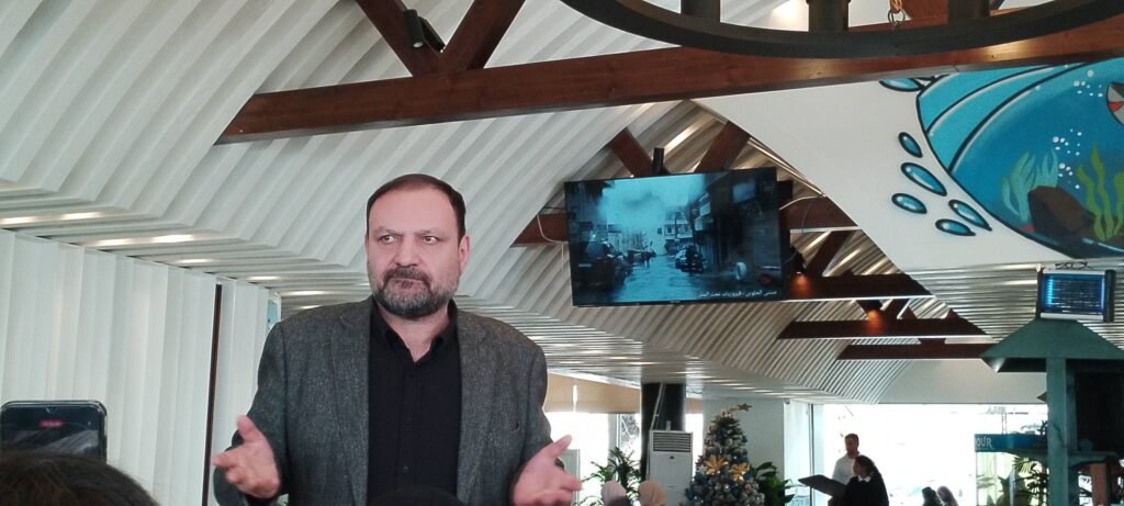 ابو زينب : حتى لو تخلى الكل عن لبنان، الجمهورية الإسلامية الإيرانية ستقوم بإعادة الإعمار