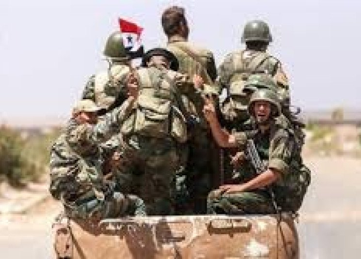 وزارة الدفاع السورية تنفي انسحاب القوات السورية من حمص