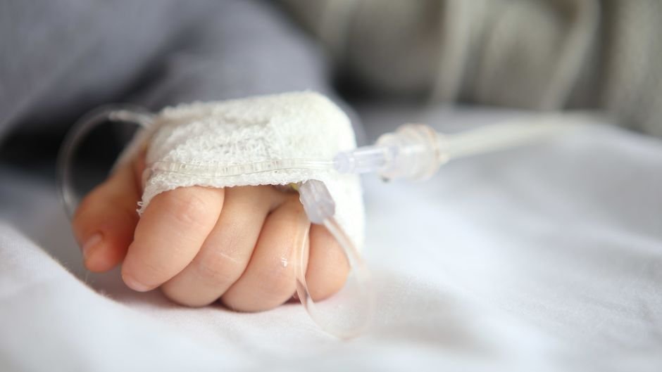 مأساة ليلة رأس السنة في عكار.. وفاة ابنة الـ6 سنوات بـ إطلاق نار إبتهاجًا!