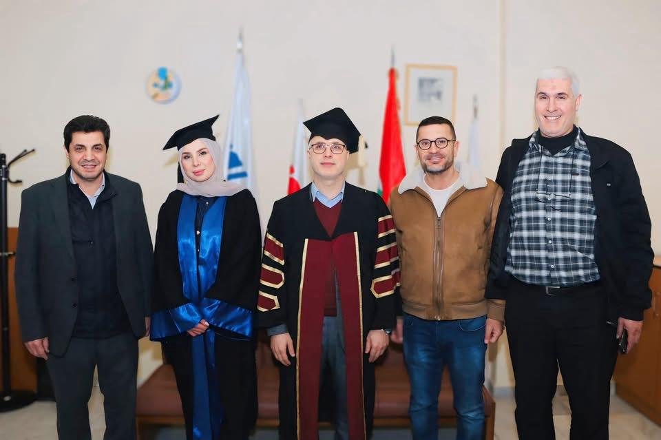 حنان عزالدين أول سيدة من عرسال تنال شهادة الدكتوراه من الجامعة اللبنانية
