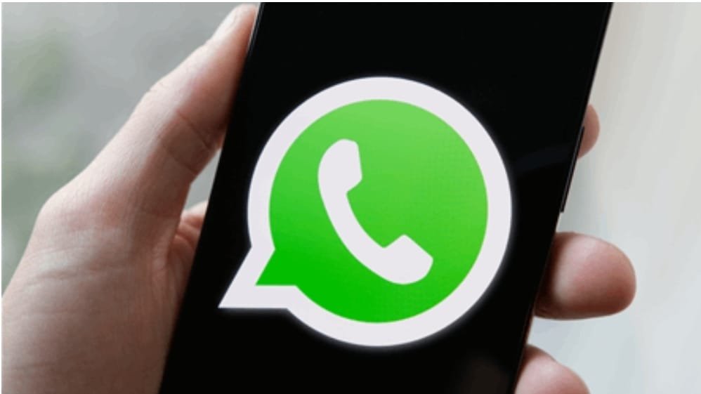 الـWhatsApp يُطلق ميزة “سمات الدردشة” الجديدة!