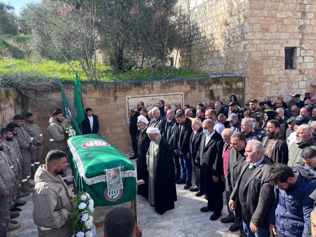حركة أمل تشيع فقيد الجـ.ـهاد حسن محمد جواد في بلدة خرطوم