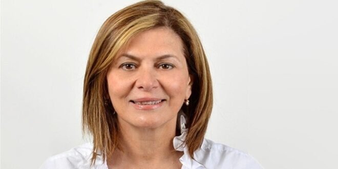 وزيرة مسيحية في الحكومة السورية الجديدة!