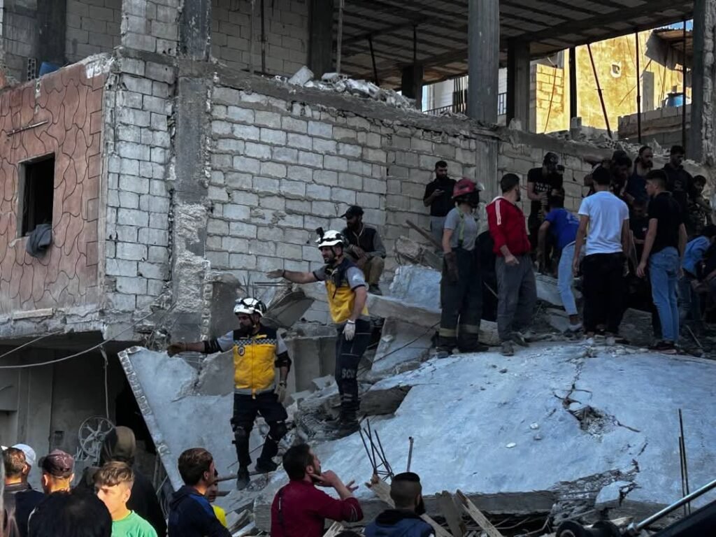 مراسلنا: انفجار عنيف يهزّ اللاذقية.. شهداء وجرحى وعالقون!