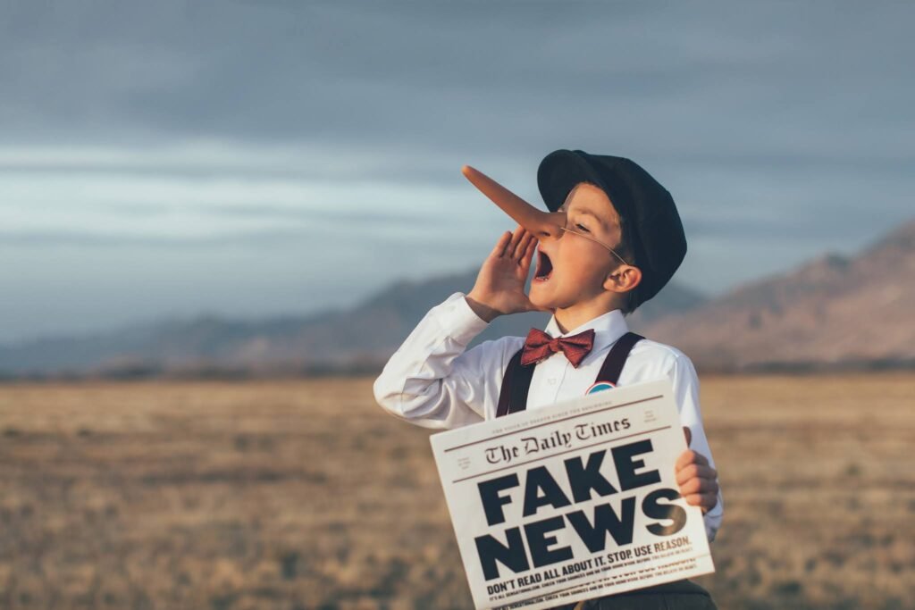 التضليل الإعلامي: الأساليب والأسباب وتأثيره على المجتمع!