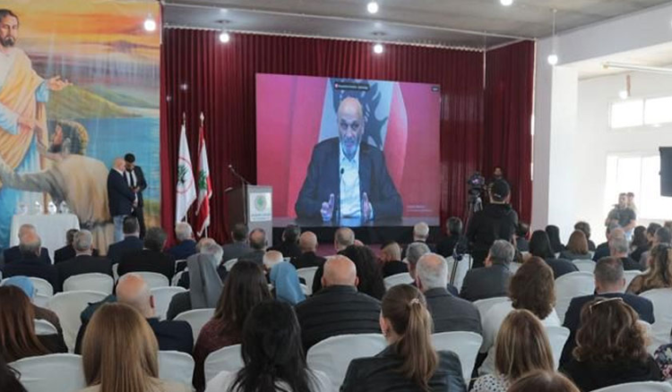 جعجع في المؤتمر التربوي السنوي بدير الاحمر: المنطقة في غليان وعلينا حماية وطننا وتعزيز سيادته