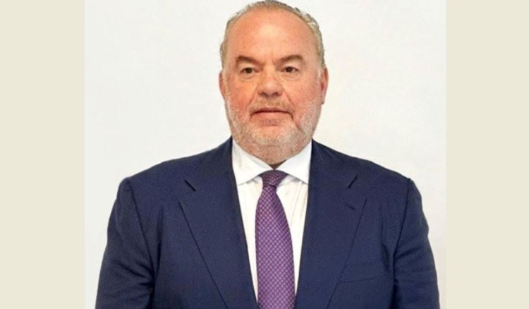 وزير الاتصالات يوضح اللغط في البند ١٠ من جدول أعمال مجلس الوزراء