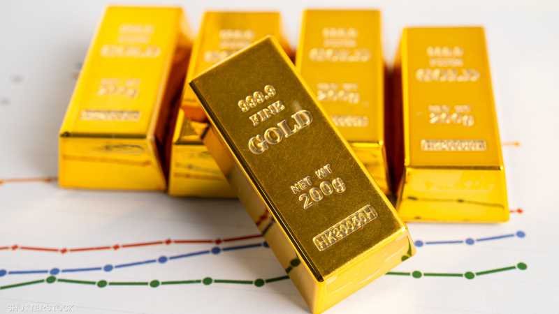 إرتفاع جنوني.. ”الذهب“ يحلّق ويواصل إرتفاعاته بـ أرقام قياسية!