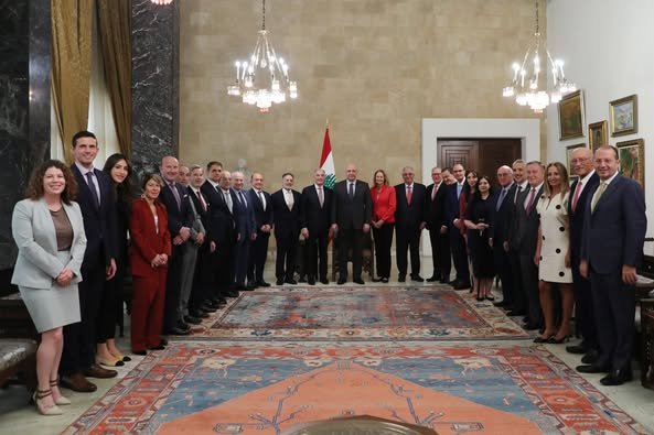 عون لـ مجموعة العمل الأمريكية: حاولوا نقل الرسالة الصحيحة وحاولوا فهم الوضع الداخلي للبنان على حقيقته