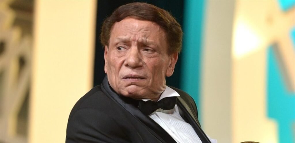 تدهور حالة الفنان عادل إمام ونقله إلى غرفة العناية الفائقة؟