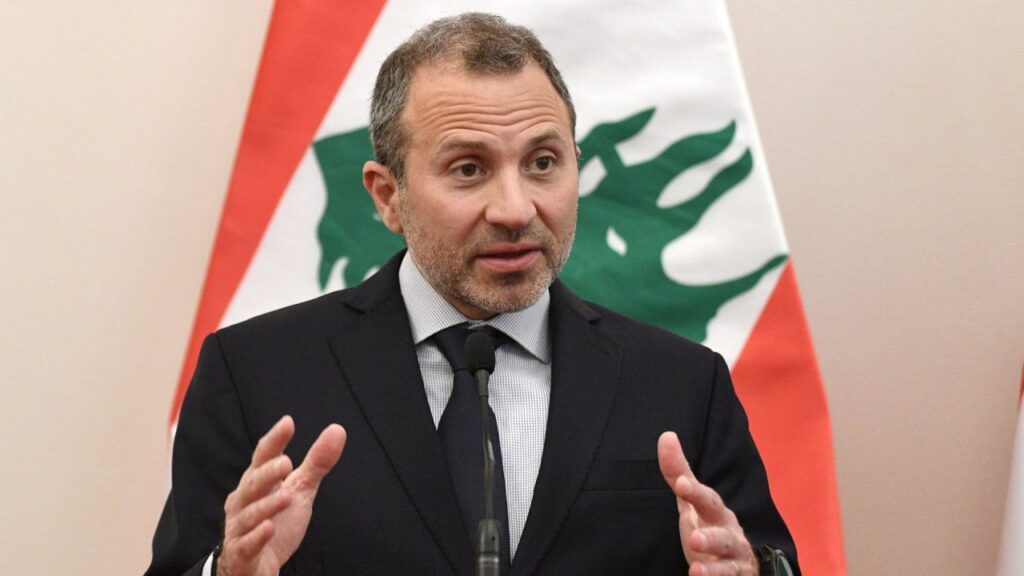 باسيل: انتخبوا هذه اللائحة و”ما تشطبوا”!