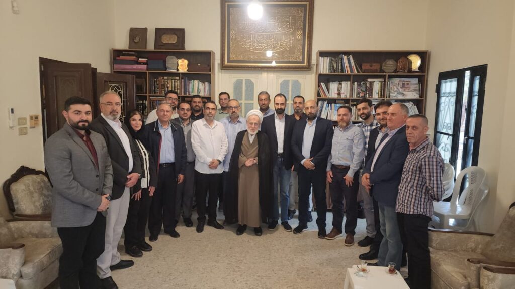 “لائحة التنمية والوفاء” في النبطية تستهلّ جولاتها بزيارة إمام المدينة الشيخ عبد الحسين الصادق