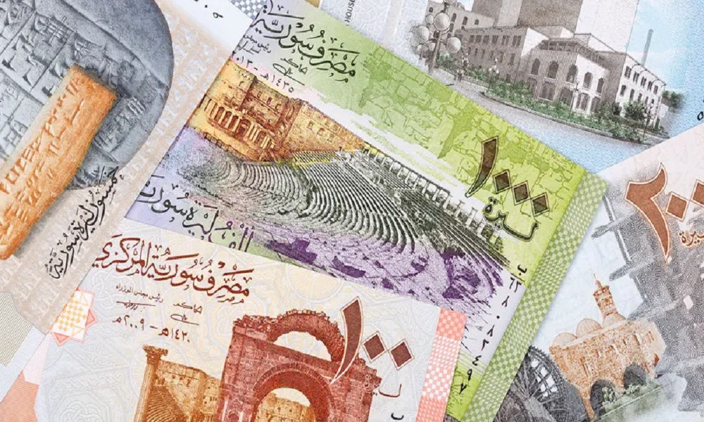 بعد رفع العقوبات.. الليرة السورية تحلّق!