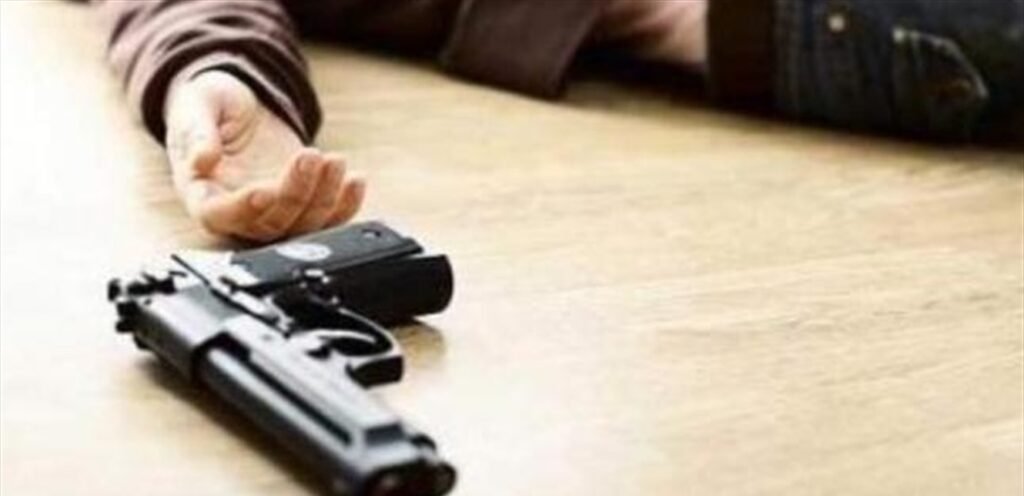 أطلق النار على نفسه.. عنصر أمنيّ حاول الإنتحار!