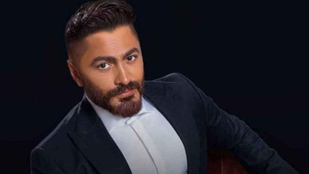 تامر حسني يشوّق الجمهور لـ أغنيته الجديدة: “حلال فيك”!