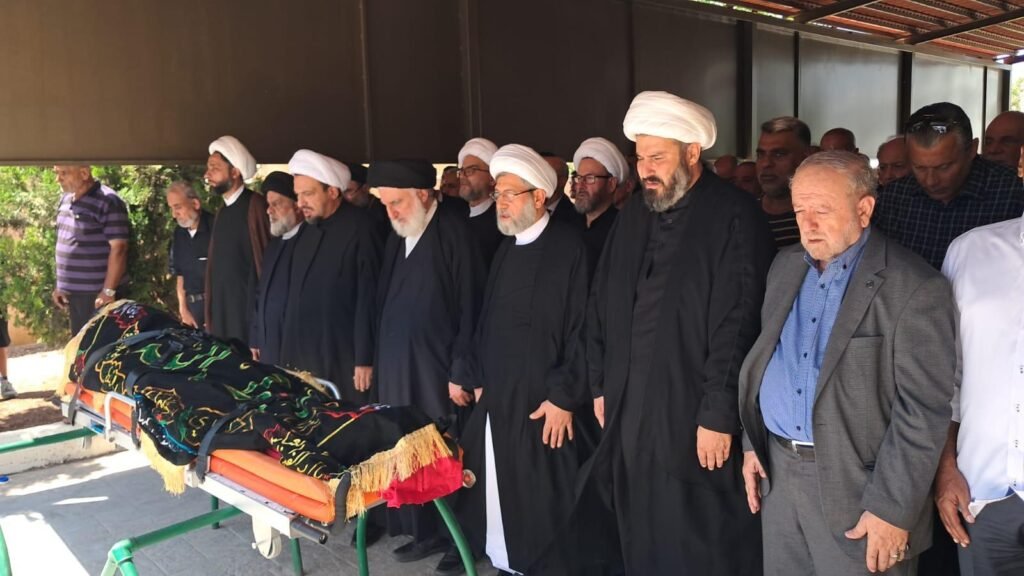تشييع والد النائب عناية عز الدين في شحور بمشاركة رسمية وشعبية