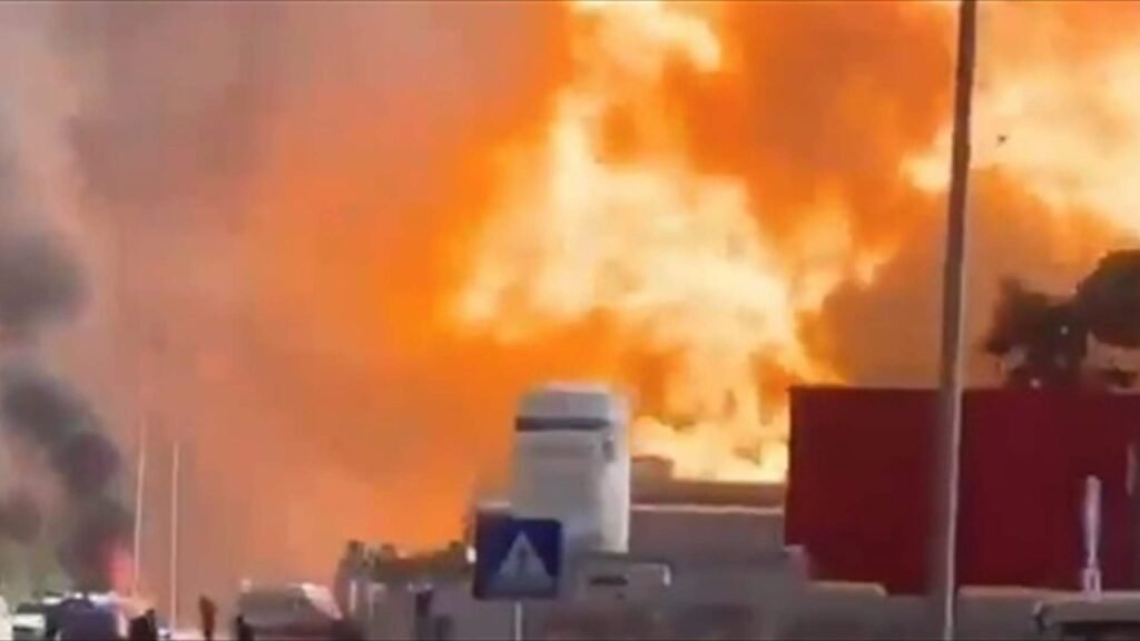 إصابة 9 جراء إنفجار ضخم بـ محطة وقود في روما!