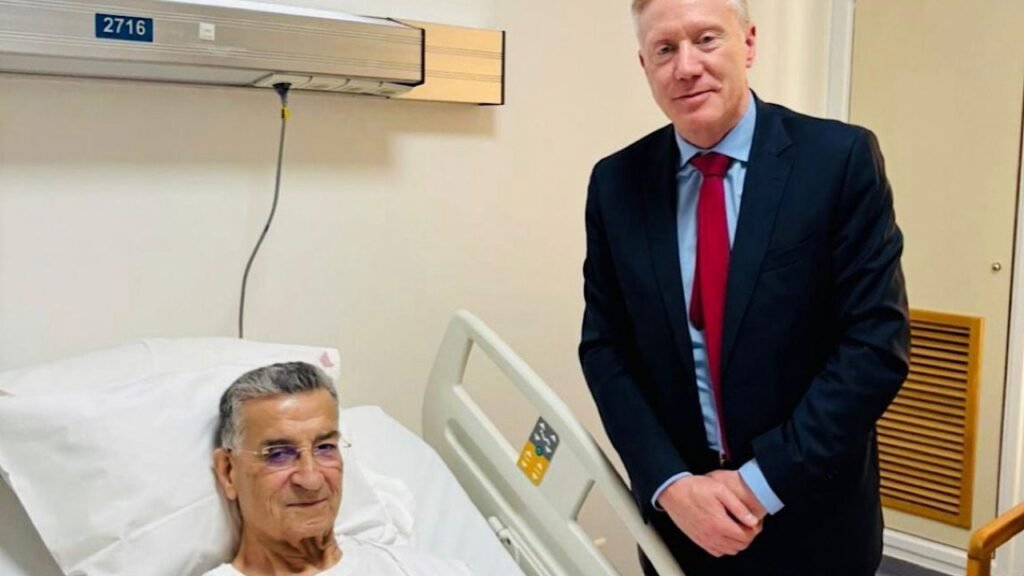 متمنّياً له الشفاء.. رجّي يزور البطريرك الراعي في المستشفى!