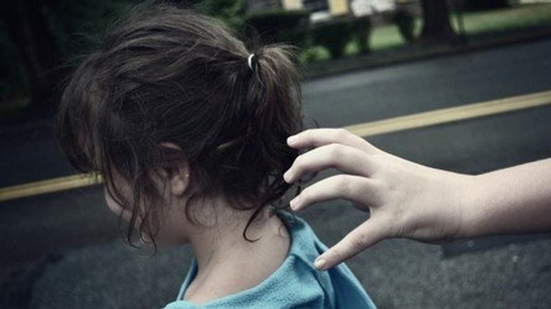 بالصّورة ـ في صيدا: منذ ثلاثة أيام.. إبنة الـ16 عامًا غادرت منزلها والعائلة تُناشد!