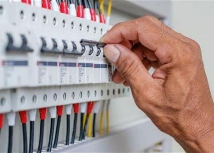 خلال 45 يوماً.. تعميم من الحكومة لضبط عمل المولدات الخاصة!