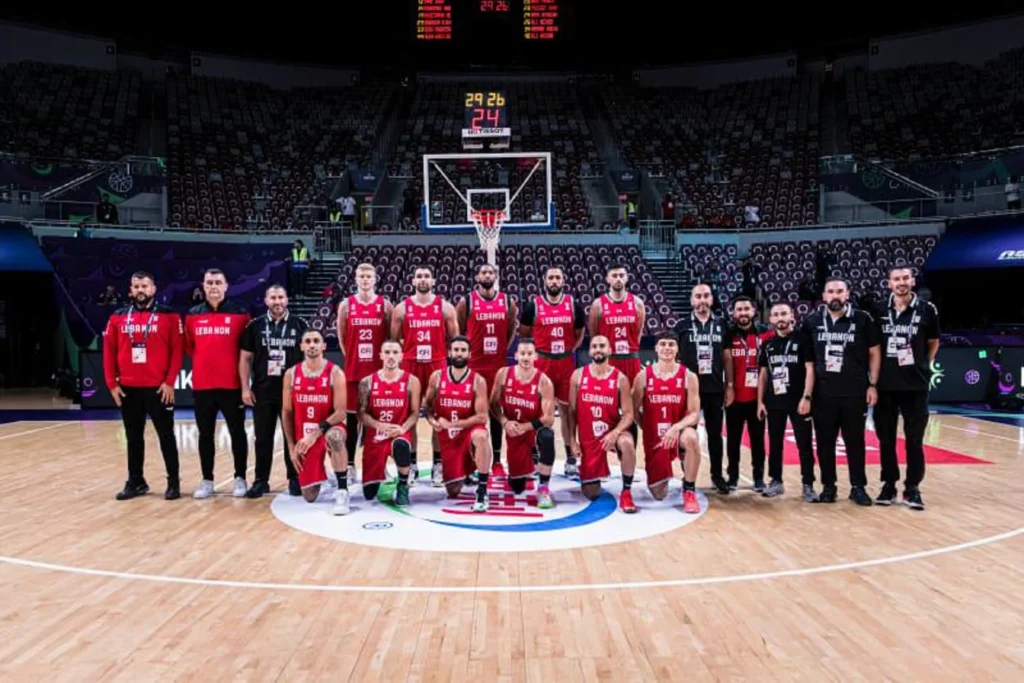 فوز كبير على اليابان.. منتخب لبنان إلى الدور ربع النهائي في بطولة كأس آسيا!